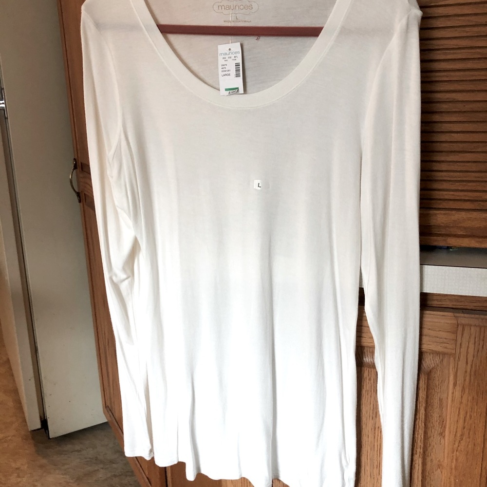 Women’s white long sleeve undershirt New w/tag Large